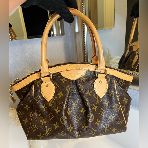 🎀 Louis Vuitton Monogram Tivoli PM Handbag - Picture 17 of 17